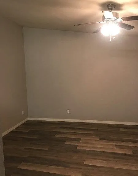 820 Hardy Springs Cir #B — Photo 12