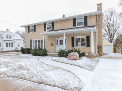 831 1st St, Menasha, WI, 54952