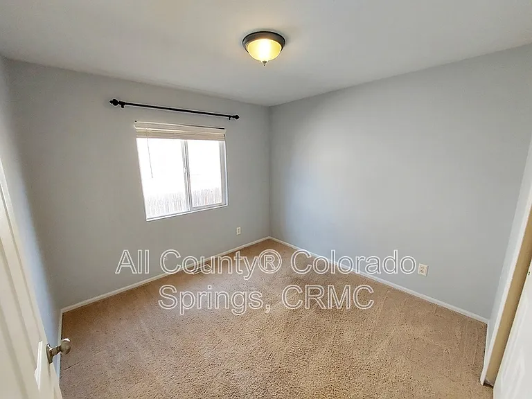 4182 Pioneer Creek Dr — Photo 23