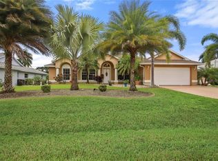 99 Fairway Rd, Rotonda West, FL 33947