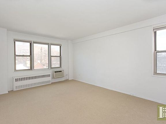 5th image of 3755 Henry Hudson Pkwy APT 6D