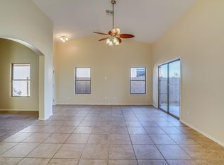2654 E Silversmith Trl, San Tan Valley, AZ 85143