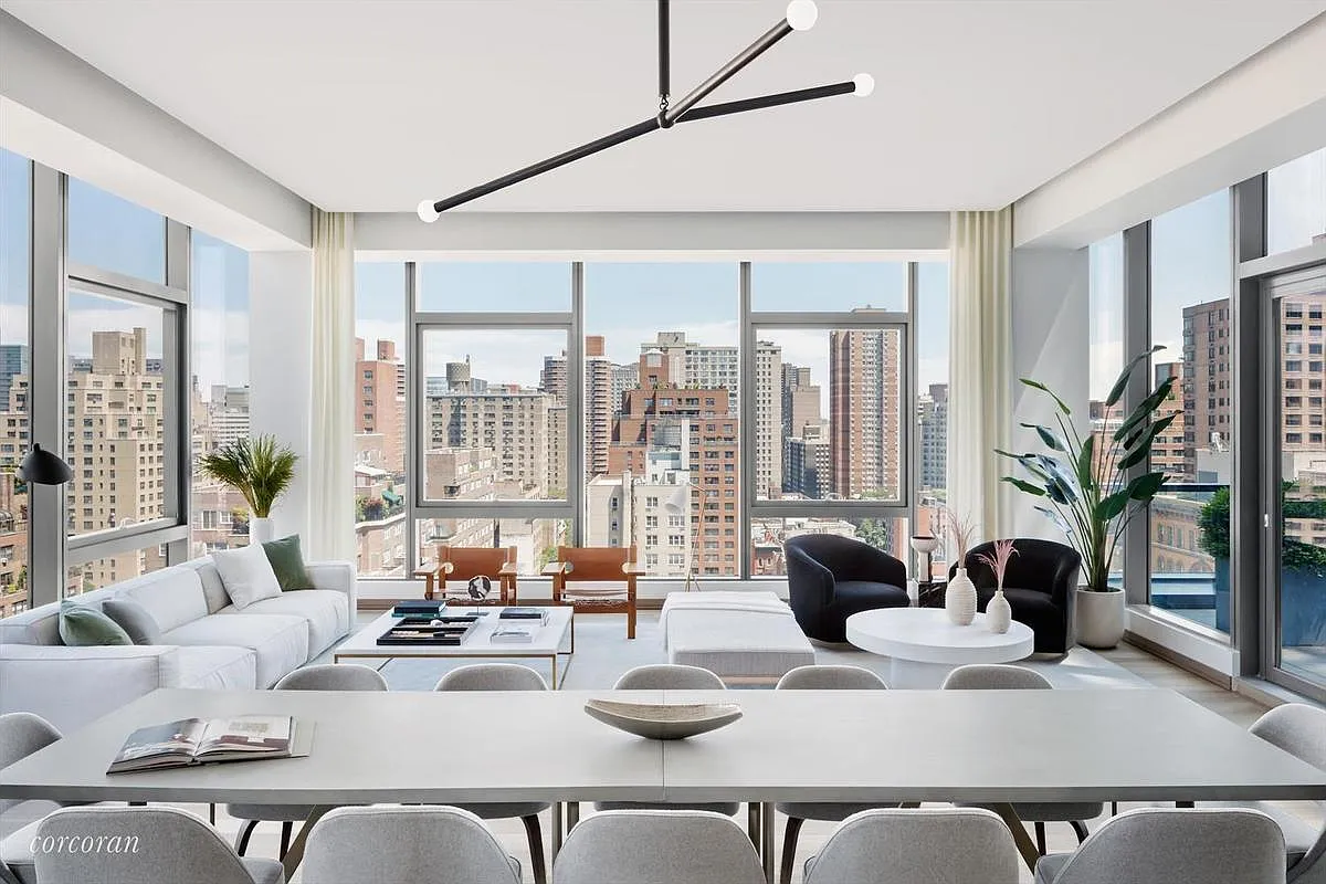 90 Lexington Ave photo 1