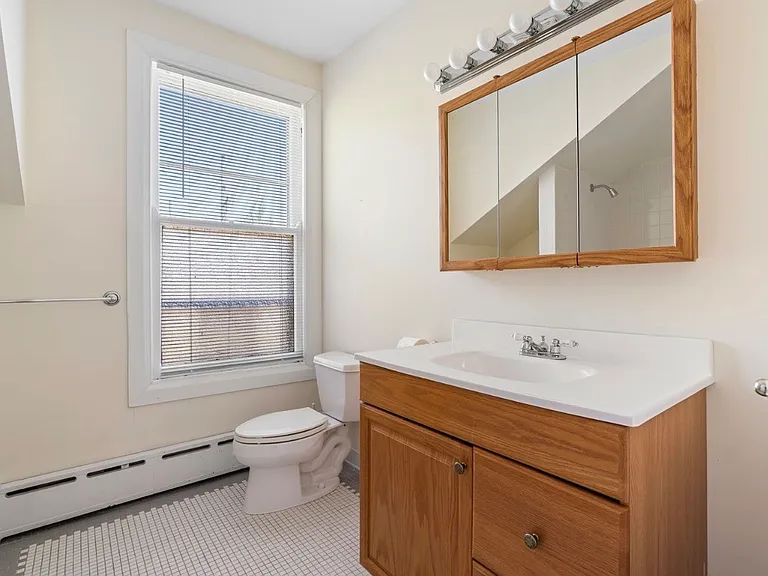 1235 Ridge Ave #1235.5 — Photo 6