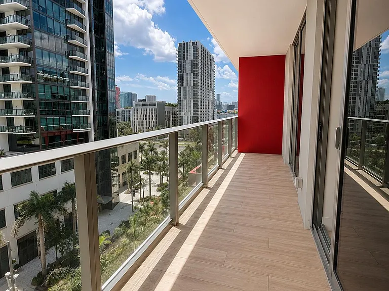 3100 N Miami Ave #811 — Photo 14