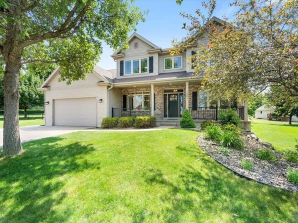 1002 Warrior Court, Waunakee, WI 53597