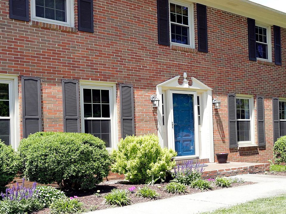 3343 Mantilla Dr, Lexington, KY 40513 Zillow