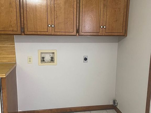 5th image of 2085 Keathley Dr #B2