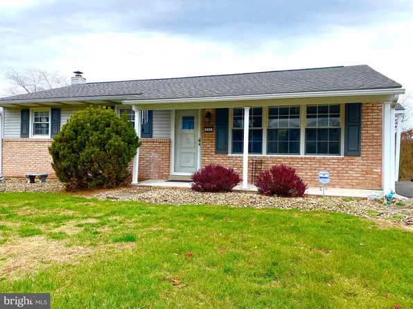 131 Brenda Dr, Millersburg, PA 17061