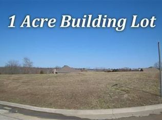318 Ridge Top Dr, Jefferson City, MO 65109