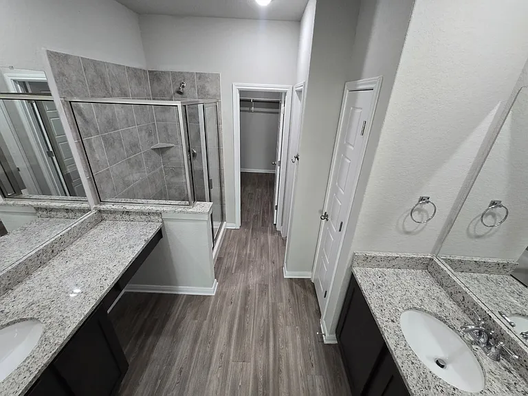 313 Caleb Ct — Photo 15