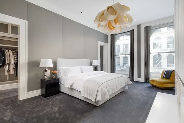 Sold by Compass | media 6