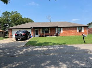 143 Shady Ln, Roland, OK 74954