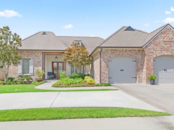703 Ember Grove Xing, Lafayette, LA 70508