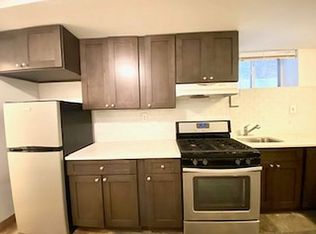 25-88 35th St #1A, Astoria, NY 11103