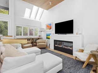 1944 McNicoll Ave, Vancouver, BC V6J1A6