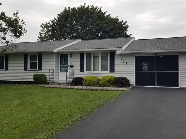 732 Wiler Rd, Hilton, NY 14468