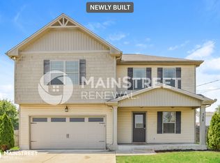 725 Hollandale Rd, La Vergne, TN 37086