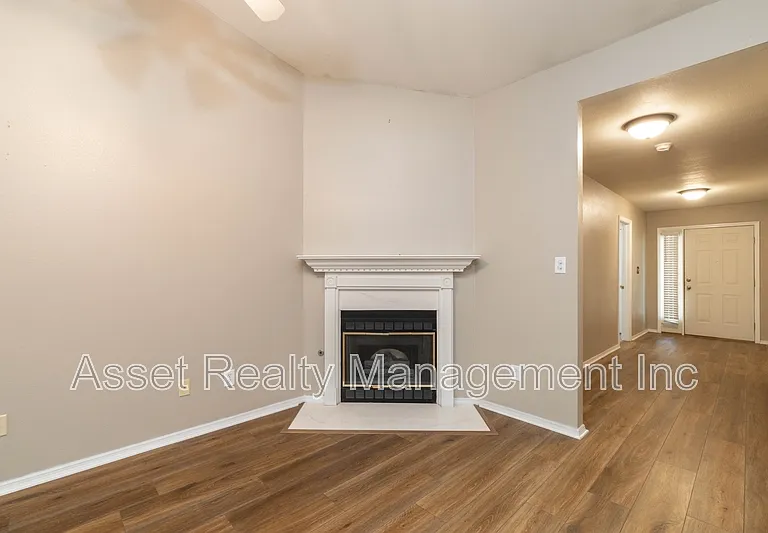8613 Little Field Way #1 — Photo 20
