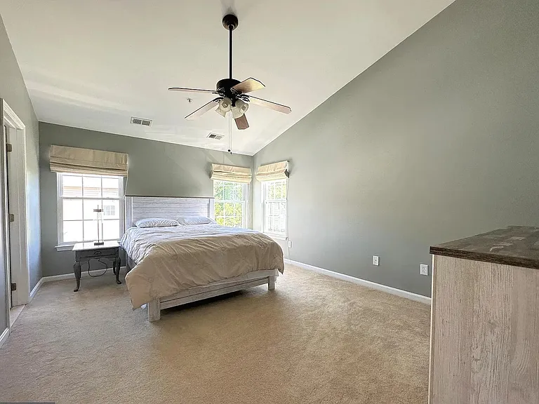 1901 Blue Heron Dr — Photo 6