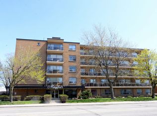 Mayfair Apartments, Hamilton, ON L8V 4J3