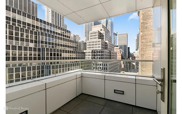 Rented by Douglas Elliman | media 13