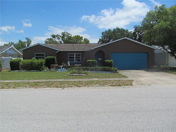 2nd image of 12800 Buckhorn Dr