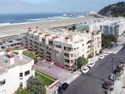 825 La Playa St APT 130, San Francisco, CA, 94121