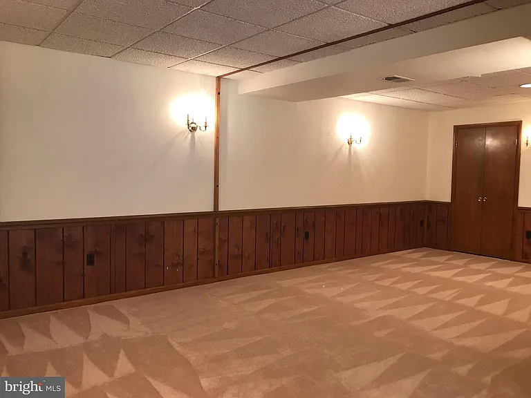 1171 Foxhound Ct — Photo 33