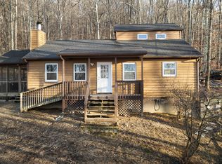 260 Windsong Rd, Harpers Ferry, WV 25425