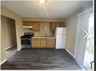 428 Hickory St APT 2, Chicago Heights, IL 60411
