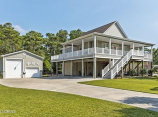 234 Sheldon Rd, Harkers Island, NC 28531