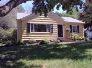 15 Westwind Rd, Andover, MA 01810