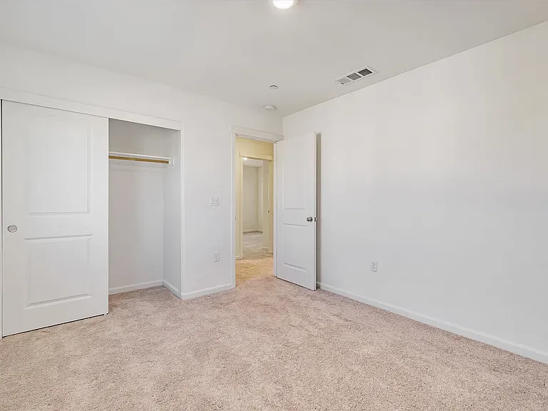 5319 Hames Valley Ln — Photo 43