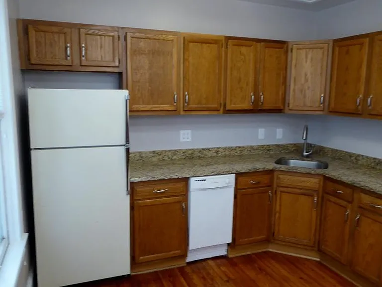 2115 Newport Pl NW #C — Photo 16
