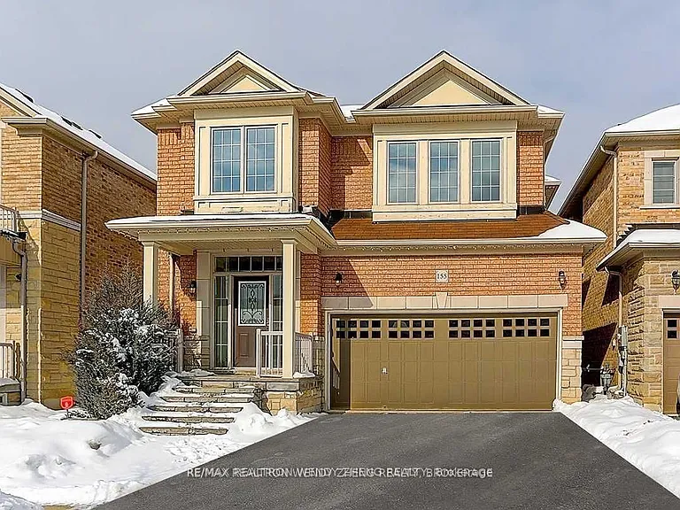 155 Durhamview Cres — Photo 1