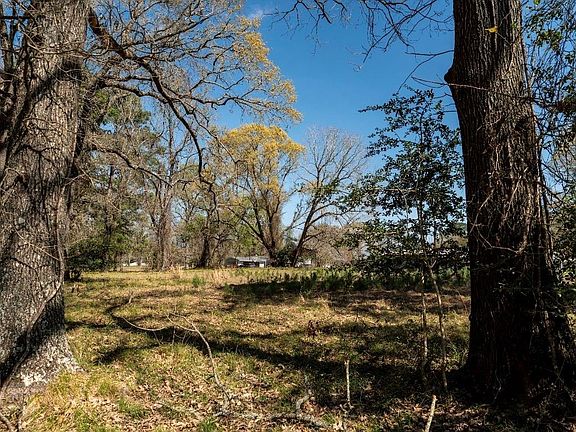 3rd image of Hopeton Way