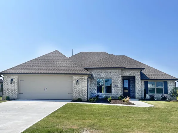 16002 Acadia Cv, Milan, TN 38358