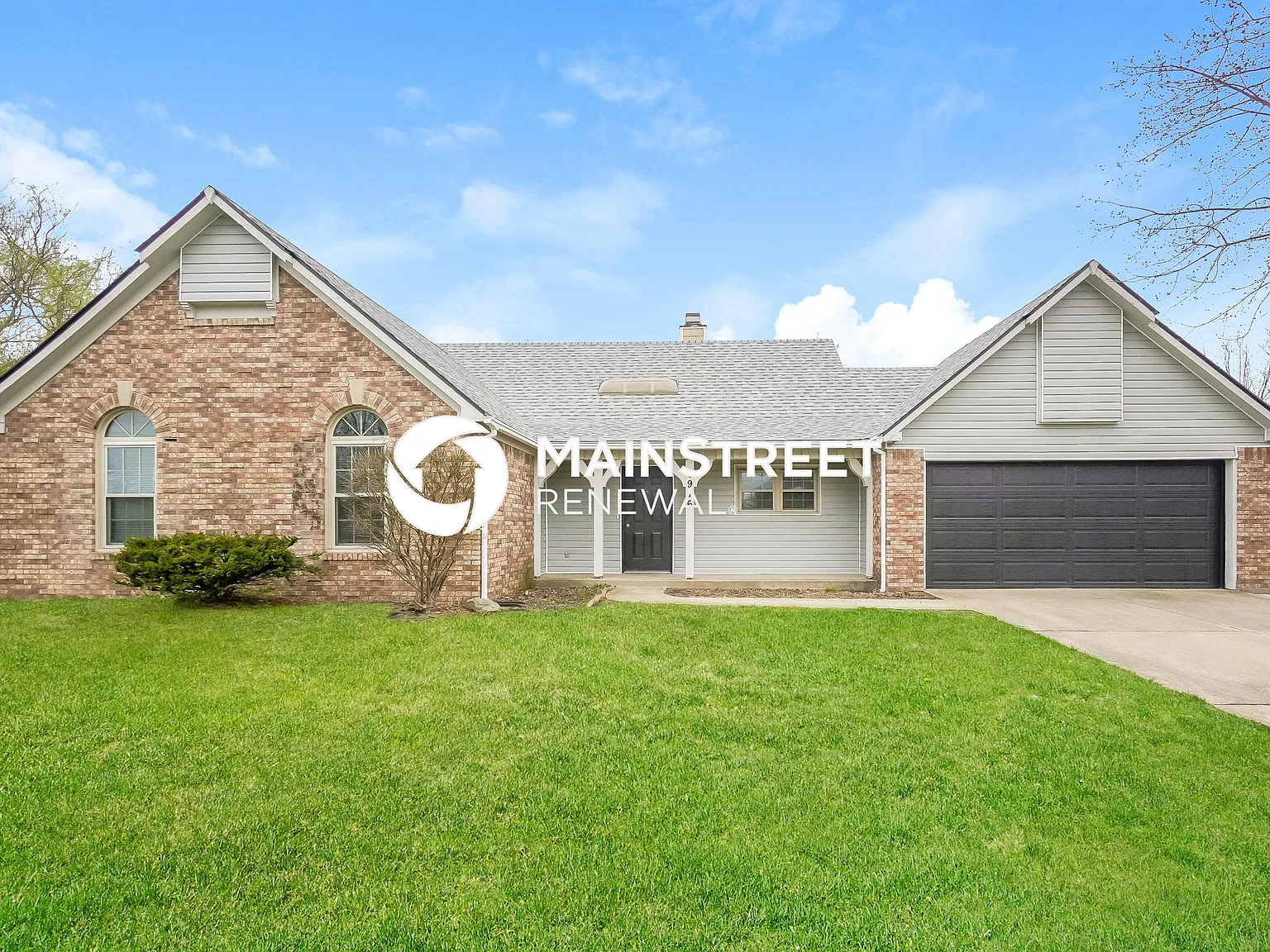 8916 Country Walk Dr — Photo 1