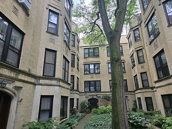 2nd image of 6426 N Glenwood Ave APT 3C