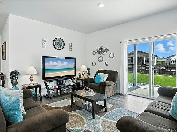 4th image of 27504 E 1st Pl
