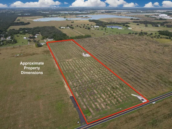 821 SAINT ANNE SHRINE Road, Lake Wales, FL 33898
