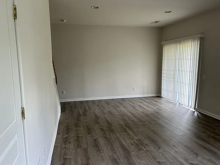 33 Cornerstone Ct — Photo 39