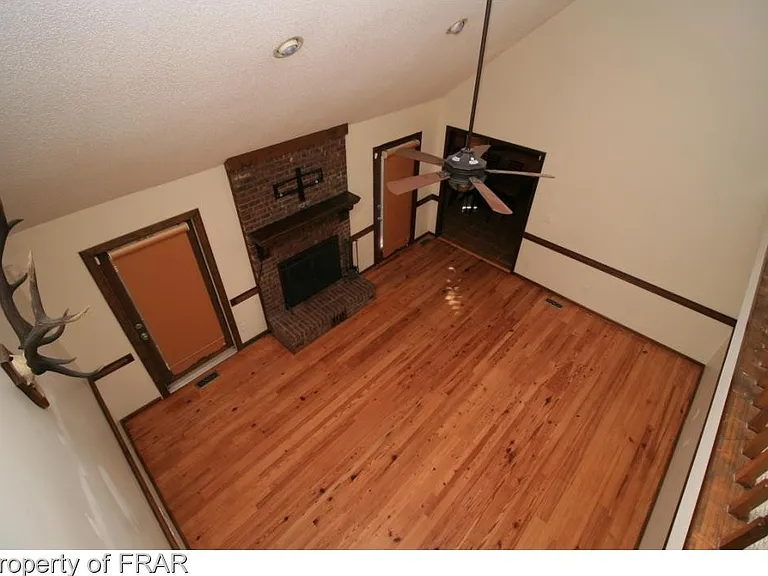 609 Georgetown Cir — Photo 5