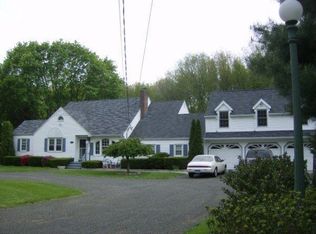 430 Racebrook Rd, Orange, CT 06477