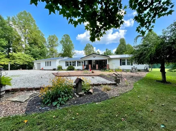 185 Lion Frk, Spencer, WV 25276