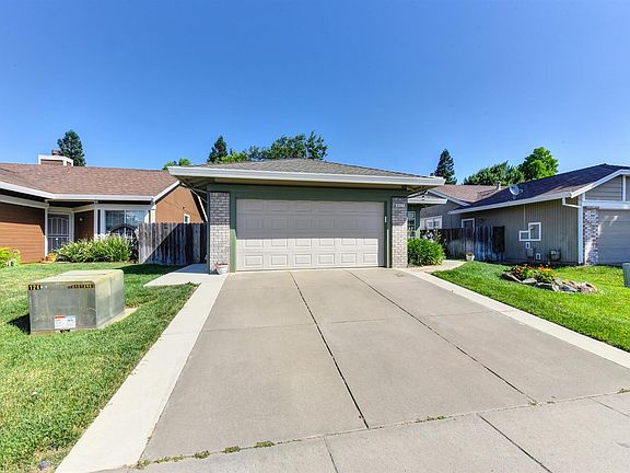 2nd image of 5517 Jade Creek Way