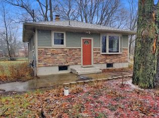 7 W 950 N, Chesterton, IN 46304