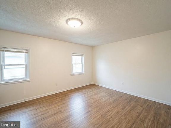 4th image of 1403 N 15th St