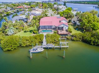 6502 Seabird Way, Apollo Beach, FL 33572